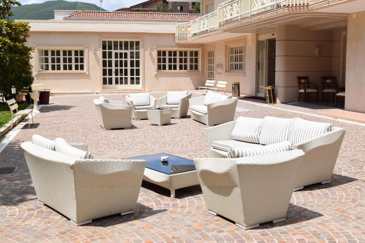 Green Park Hotel Mercogliano Exterior foto